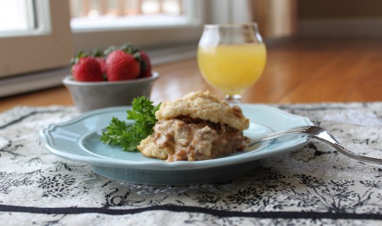 sausage gravy and biscuits 2